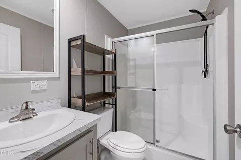 Bath - 5706 Cheek Rd, Durham, NC 27704 photo 5 of 5