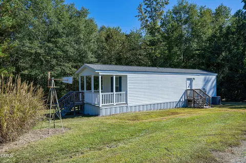 Exterior - 5706 Cheek Rd, Durham, NC 27704 photo 4 of 19