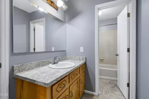 Bath - 5706 Cheek Rd, Durham, NC 27704 photo 1 of 5