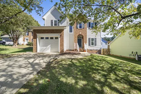 5404 Staysail Ct, Raleigh, NC 27613