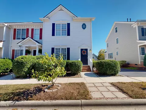 200 Madison Grove Pl, Cary, NC 27519