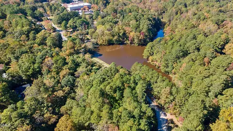 134 Lake Ellen Dr, Chapel Hill, NC 27514