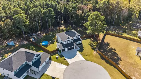 View/Area - 282 Raptor Dr, Smithfield, NC 27577 photo 1 of 6
