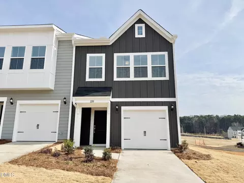 220 Central Townes Way #277, Raleigh, NC 27603
