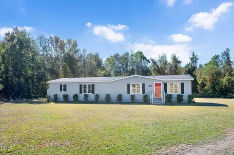 2166 Braswell Rd, Smithfield, NC 27577