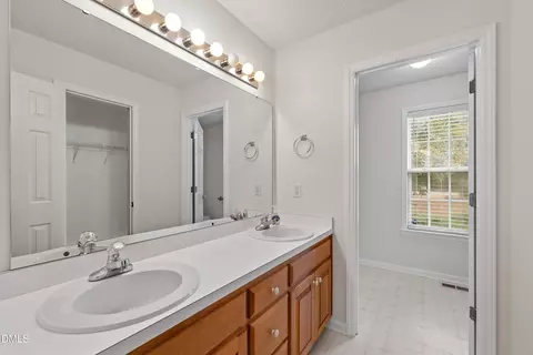 6236 Bridgemont Ln, Willow Spring, NC 27592 photo 13