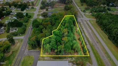 195 Main St, Wilsons Mills, NC 27527