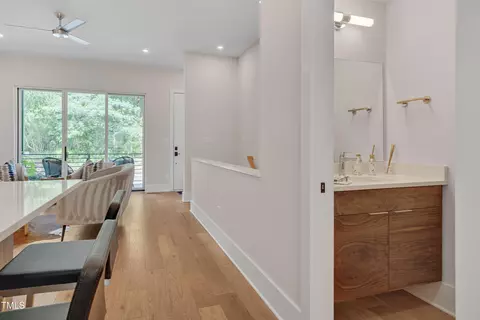 Entry Way - 771 Willard St, Durham, NC 27701 photo 2 of 3