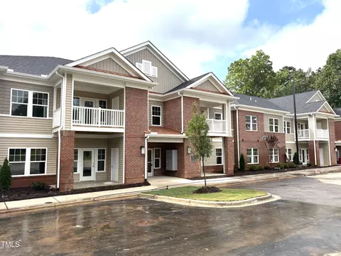 607 Weather Ridge Ln #24, Cary, NC 27513