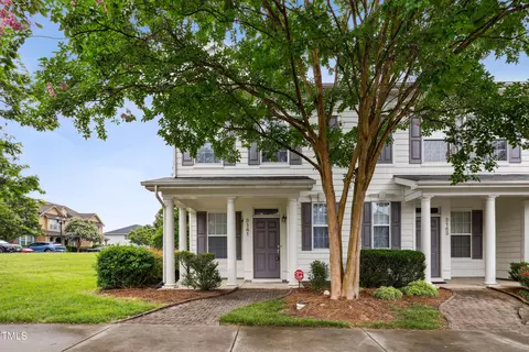 3141 Rapid Falls Rd, Cary, NC 27519