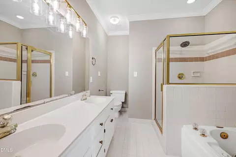 Bath - 4804 Sinclair Dr, Raleigh, NC 27616 photo 1 of 5