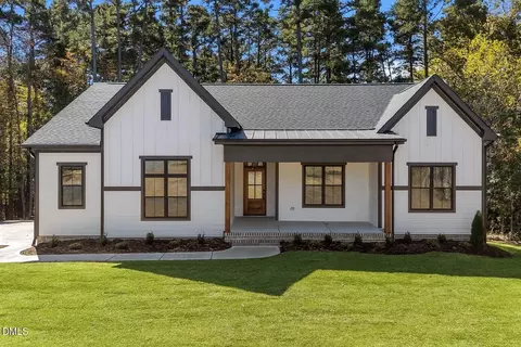 280 Stonewood Loop Ln, Henderson, NC 27537