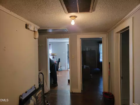 Entry Way - 4108 Station Rd, Durham, NC 27705 photo 3 of 7