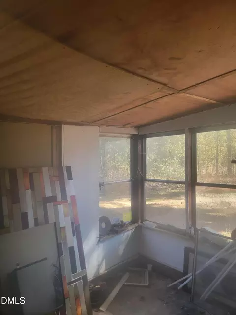 Exterior - 4108 Station Rd, Durham, NC 27705 photo 11 of 12