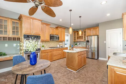 Kitchen - 1104 Scholastic Cir, Durham, NC 27713 photo 2 of 5