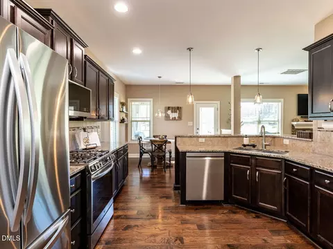 742 Adams Point Dr, Garner, NC 27529 photo 5