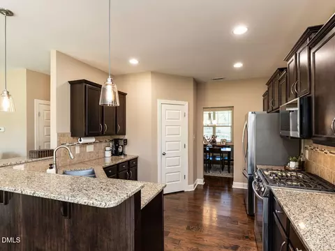 742 Adams Point Dr, Garner, NC 27529 photo 6