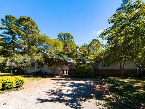 9568 Nc Highway 210, Four Oaks, NC 27524