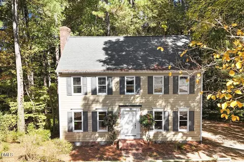 18 W Bridlewood Trl, Durham, NC 27713