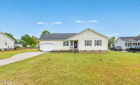 106 Dee Dee Pl, Goldsboro, NC 27530