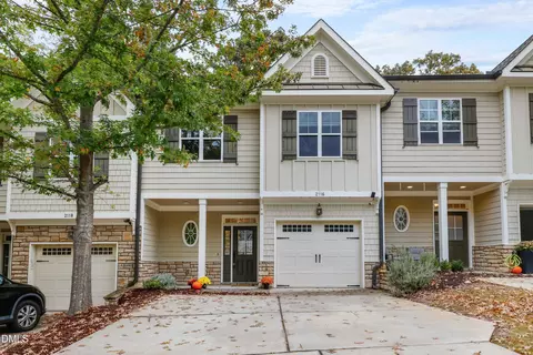 2116 Scarlet Maple Dr, Raleigh, NC 27606