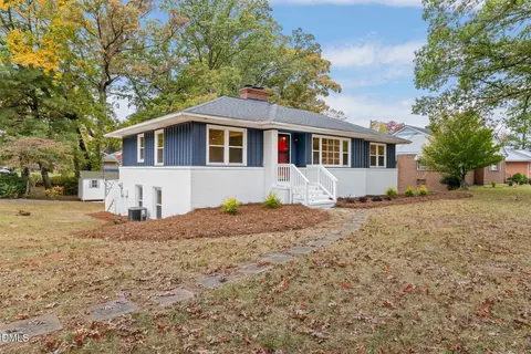 1105 Dabney Dr, Henderson, NC 27536