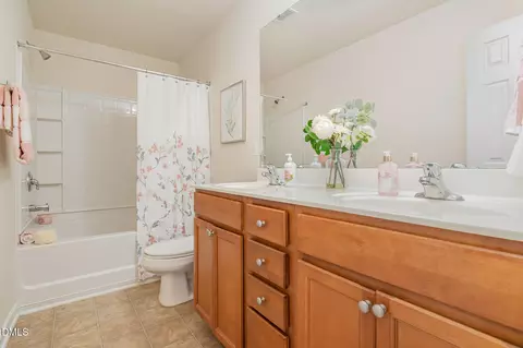 Bath - 8511 Quarton Dr, Raleigh, NC 27616 photo 1 of 3