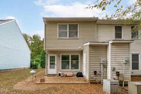 Exterior - 6 Prestwick Pl, Durham, NC 27705 photo 5 of 5