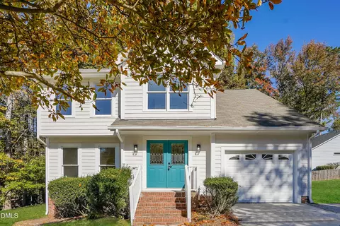 4004 Inkberry Ct, Apex, NC 27539