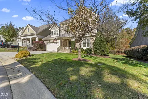 56 Grandwood Cir, Durham, NC 27712