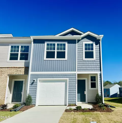 136 N Chubb Rdg, Clayton, NC 27520
