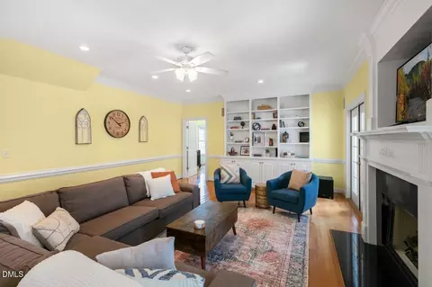 Living - 9199 Fox Run Rd, Bailey, NC 27807 photo 3 of 3