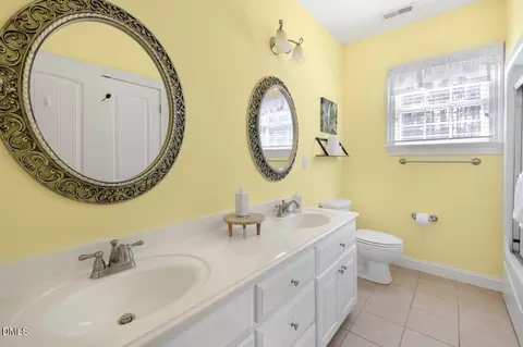 Bath - 9199 Fox Run Rd, Bailey, NC 27807 photo 3 of 3