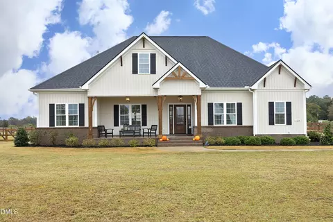 128 Conover Rd, La Grange, NC 28551
