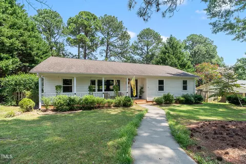 3116 Carovel Ct, Raleigh, NC 27612
