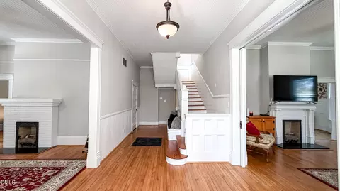 Entry Way - 216 S 4th St, Smithfield, NC 27577 photo 1 of 6