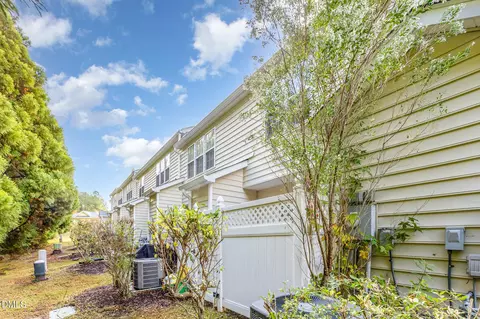 Exterior - 7824 Silverthread Ln, Raleigh, NC 27617 photo 6 of 11