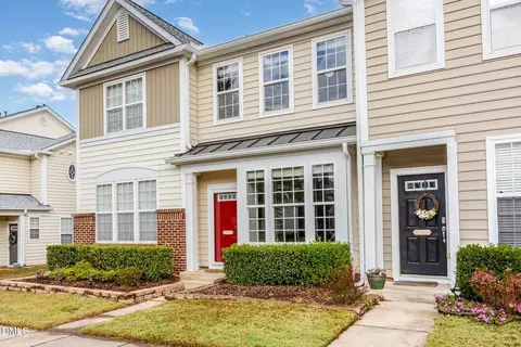 Exterior - 7824 Silverthread Ln, Raleigh, NC 27617 photo 2 of 11