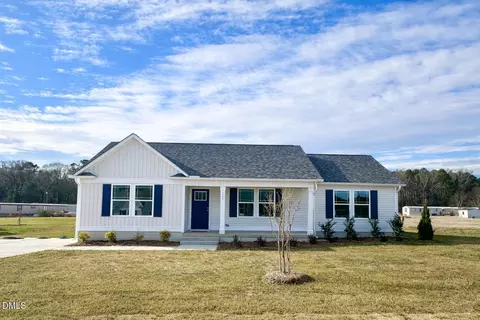 111 Dees Meadow Ln, Fremont, NC 27830