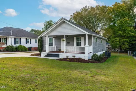 307 E J St, Erwin, NC 28339 photo 3
