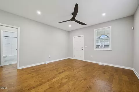 807 Eva St, Durham, NC 27701 photo 8