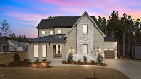 15 Chestnut Oak Dr, Youngsville, NC 27596