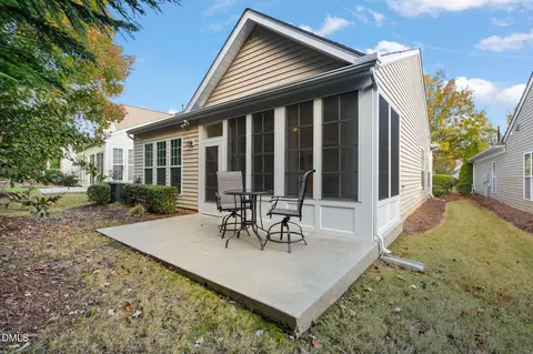 307 Orbison Dr, Cary, NC 27519 photo 9
