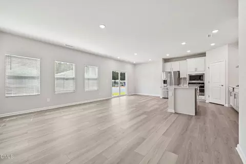 Living - 524 Bridger Dr, Garner, NC 27529 photo 2 of 4