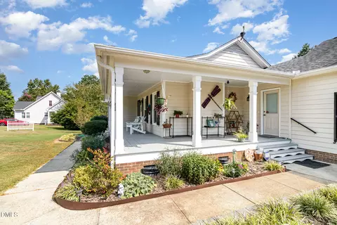 Exterior - 1062 E Justin Dr, Garner, NC 27529 photo 5 of 13