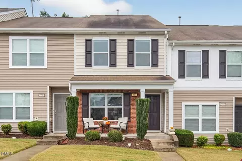 100 Stratford Lakes Dr #380, Durham, NC 27713