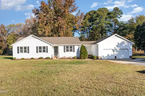 2600 Jack Rd, Clayton, NC 27520