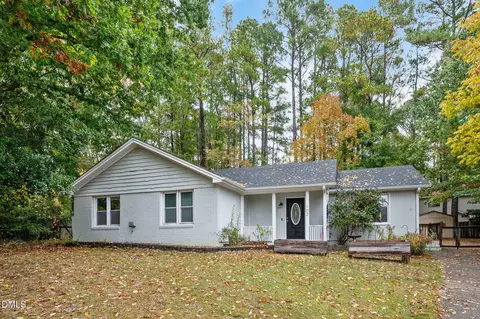 102 Castill Pl, Garner, NC 27529