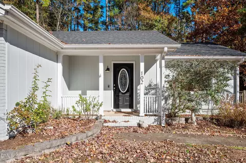 102 Castill Pl, Garner, NC 27529 photo 3
