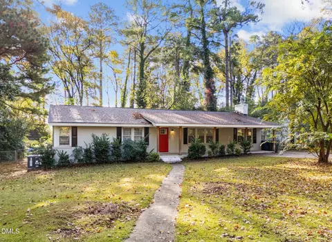 2950 Glenridge Dr, Raleigh, NC 27604